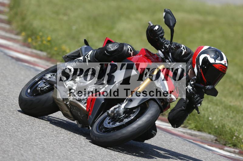 Archiv-2025/26 11.06.2025 Peter Studer have fun ADR/Gruppe blau/91